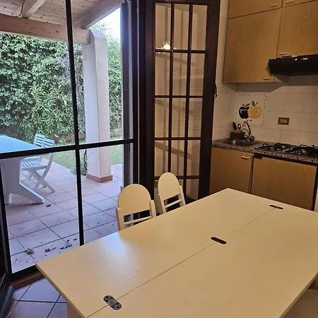 Holiday home Porzione Di Fronte Mare *